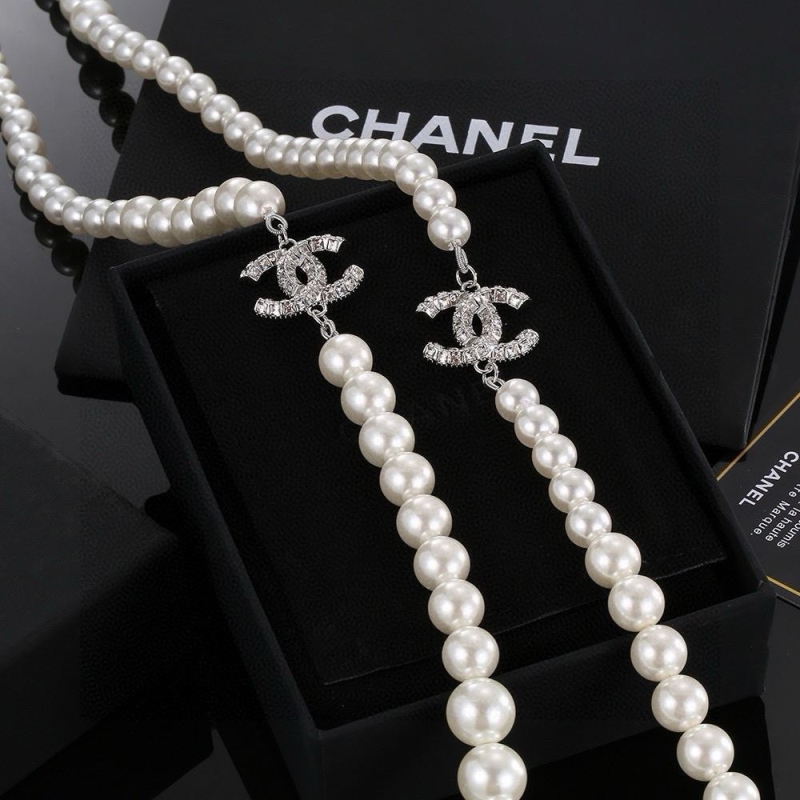 Ch**el necklaces
